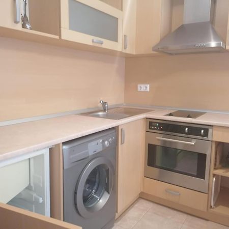 Spacious Fully Furnished Studio In Kavarna Apart Hotel Kültér fotó