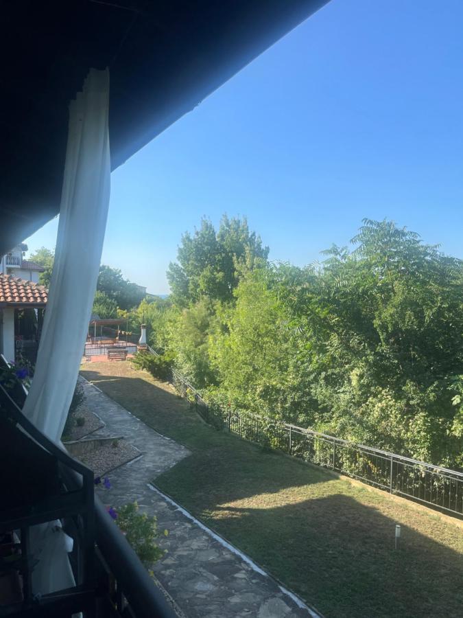 Spacious Fully Furnished Studio In Kavarna Apart Hotel Kültér fotó