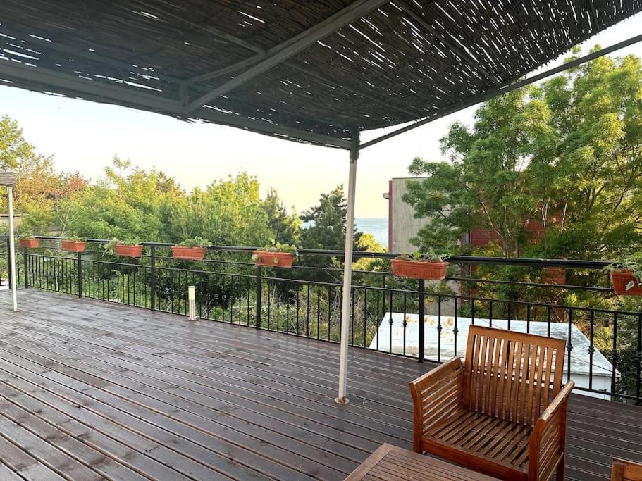 Spacious Fully Furnished Studio In Kavarna Apart Hotel Kültér fotó